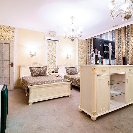 Vintage Boutique Hotel Astana Bagian luar foto